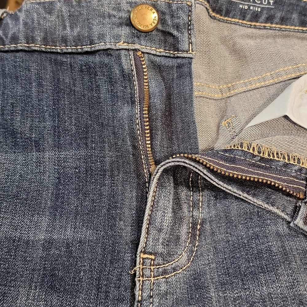 Simply Vera Vera Wang Women's Bootcut Jeans Size 16W Mid Rise - Picture 8 of 9